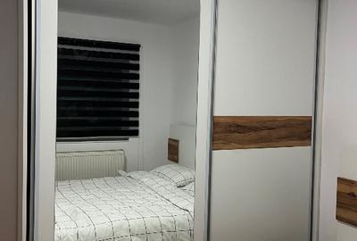 De vanzare apartament 3 camere decomandat, Micalaca, zona 300 - 10