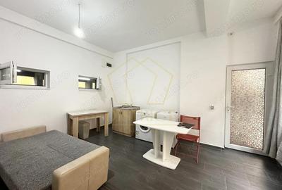 Spațiu comercial, de 23 mp, în Girocului - 4