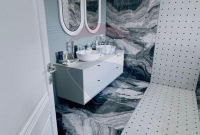 Casă cu 14 camere cu Teren 360 Mp în Central - 36