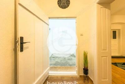 Casă cu 4 camere cu Teren 675 Mp în Central