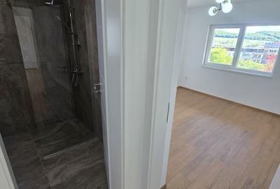 Apartament cu 3 camere decomandat în Baciu - 3