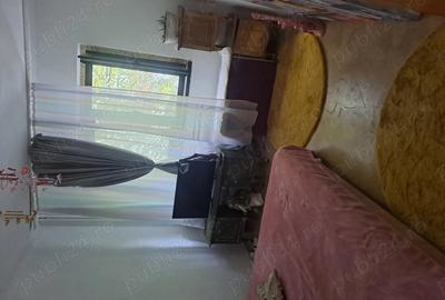 Apartament cu 3 camere decomandat în Păcii - 3