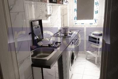 Apartament cu 2 camere decomandat în Teiul Doamnei - 4