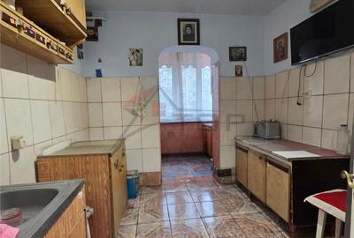 Apartament cu 2 camere decomandat în Albești