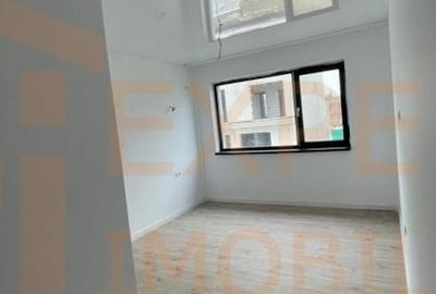 Casă individuală cu 3 camere cu Canalizare în Central - 8