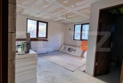 Casă cu 7 camere cu Canalizare în Mărișel - 2