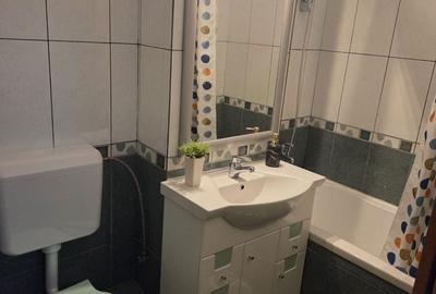 Apartament cu 2 camere decomandat în Exterior Vest - 1