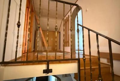 Casă cu 4 camere cu Teren 1000 Mp în Central - 5