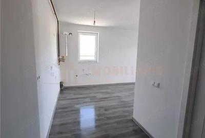 Apartament cu 3 camere în Independenței - 1