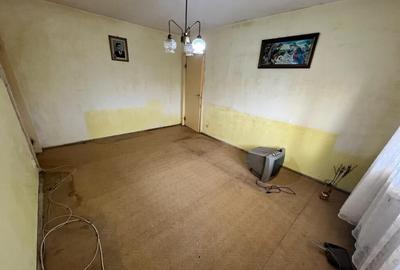 VAND apartament 2 camere semidecomandat,zona Calea Cisnadiei - 2