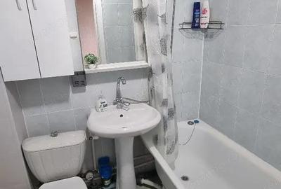 Garsonieră decomandată în Mihai Bravu