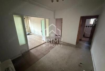Apartament cu 4 camere decomandat în Cetate - 3