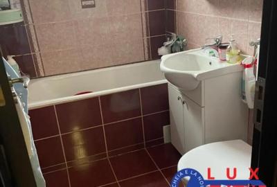Apartament cu 3 camere decomandat în Central - 3
