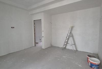 Duplex cu 4 camere cu Canalizare în Titan - 8