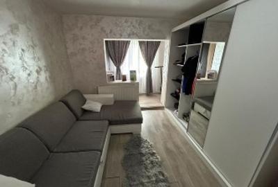 Apartament cu 2 camere decomandat în Fetești-Gară - 2