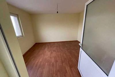 Spațiu comercial, de 175 mp, în Puchenii-Moșneni - 1