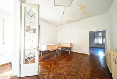 Apartament cu 4 camere decomandat în Central - 4