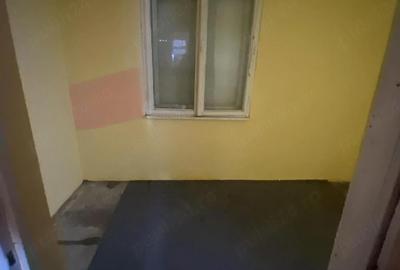 Casă cu 2 camere cu Teren 500 Mp în Mocrea - 1