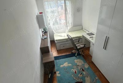 Apartament cu 4 camere decomandat în Central - 3