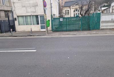 Spațiu comercial, în Ultracentral