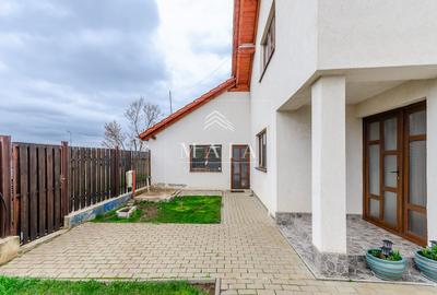 Comision 0%, Casa 5 camere, garaj, pivnita si curte libera 363mp, Turnisor - 2
