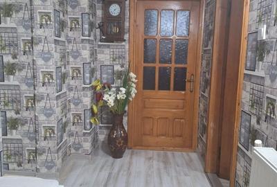 Apartament cu 4 camere decomandat în Central - 1
