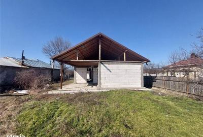 Casă cu 3 camere în Galbenu - 14