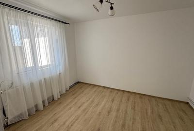 Casă individuală cu 7 camere cu Canalizare în Cordău - 31
