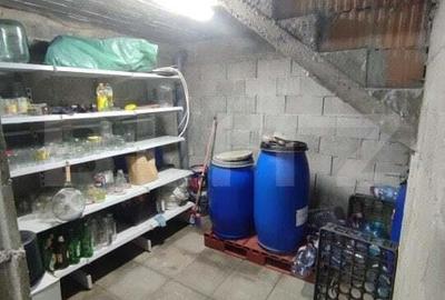 Casă cu 7 camere cu Piscina în Central - 11