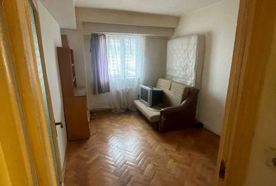 Apartament cu 3 camere decomandat în Mărăști - 2