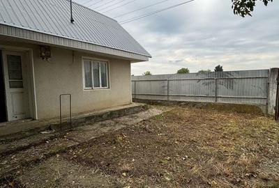 Casă cu 2 camere cu Teren 800 Mp în Central - 3