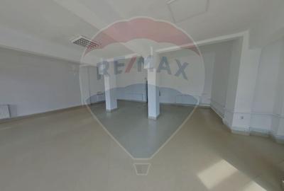 Spatiu comercial de 140mp de inchiriat in zona centrala - 3