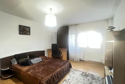 Garsoniera Mall Vitan, 10 minute de metrou, mobilata si utilata modern, libera - 1