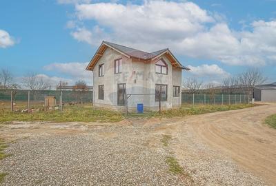 Casa solida la gri, 5 camere, 131 mp utili - Priveliste de vis - 2