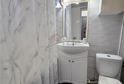 Garsonieră decomandată în Zona industrială - 4