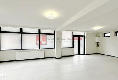 Spațiu comercial, de 65 mp, în Centrul Civic