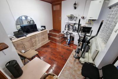 Casa de vanzare, cu doua unita?i locative, 5 camere, 158 Casa de vanzare, cu doua unita?i locative, 5 camere, 158 - 11