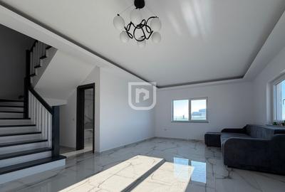 Casă individuală cu 5 camere cu Canalizare în Periferie - 1