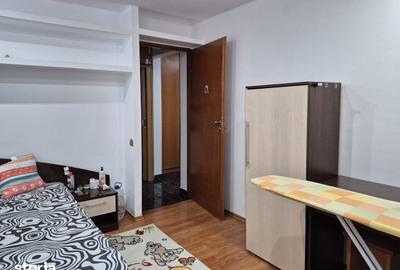 Apartament cu 2 camere decomandat în Trivale