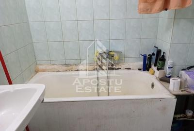 Apartament cu 3 camere in zona Sagului, etaj intermediar - 5