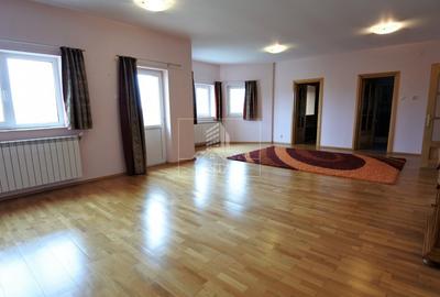 Casă individuală cu 8 camere în Gherăiești - 6