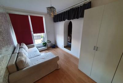 Direct proprietar,inchiriez apart 46 mp,2 camere,et 8,terasa 26mp,Iris,bl nou - 5