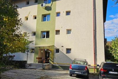 Apartament cu 3 camere decomandat în Căciulata - 8