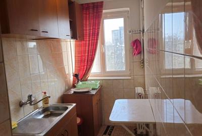 Apartament cu 3 camere decomandat în Inel II - 4