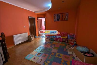 Casă cu 6 camere cu Teren 406 Mp în Est - 15