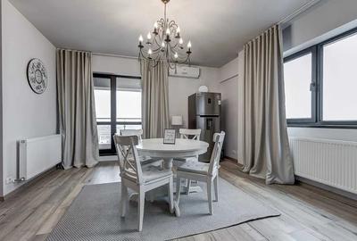 Apartament cu 3 camere semidecomandat în Central - 1