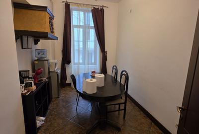 Apartament cu 4 camere decomandat în Unirii - 7