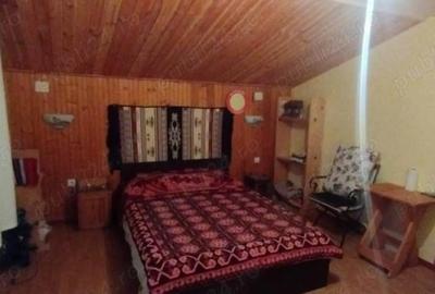 Casă cu 2 camere cu Teren 850 Mp în Central - 6