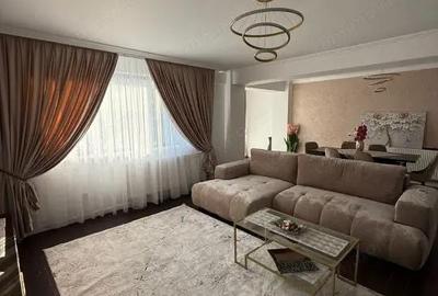 Apartament cu 3 camere decomandat în 1 Mai