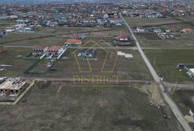 Teren Construcții intravilan de 818 mp, în Moșnița Nouă
